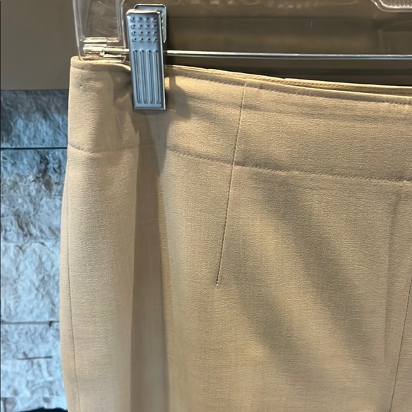 Talbots Cream Tailored stretch Trousers with side zipper size 10 - Picture 4 of 12